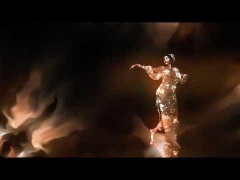 thy veils mountain and cloud